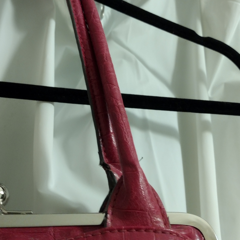 Bueno Red Crocodile-Embossed Shoulder Bag - Picture 15 of 15